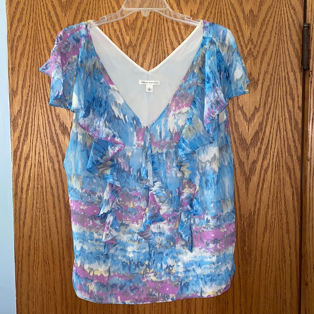Banana Republic Large watercolor ruffled top